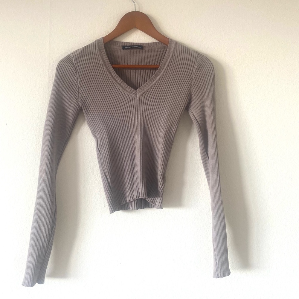 BRANDY MELVILLE Ribbed Sweater